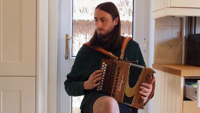 Cuckoo's Nest / Wraggle Taggle Gypsie - Melodeon DG смотреть онлайн