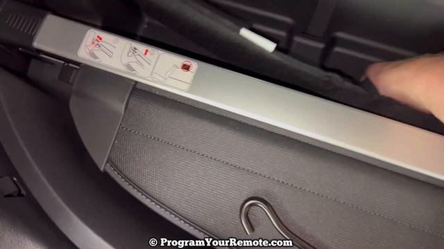 2020 - 2022 Hyundai Palisade Spare Tire Location - How To Remove Spare & Jack Change Flat Tire смотреть онлайн