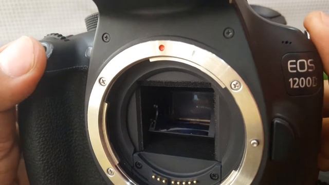 Canon 1200D With 18-55mm Lens смотреть онлайн