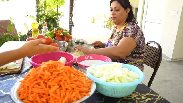 HUSBAND & WIFE cook SALAD LECHOU For the WINTER! We Harvest Fresh Vegetables from the Garden смотреть онлайн