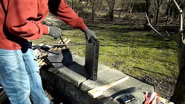 Новый мангал . Ну......... очень удобный !!!! смотреть онлайн