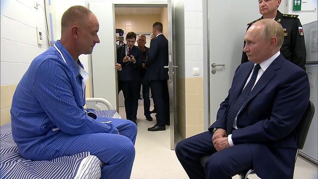 Вызываю огонь на себя: Что сказал Путину комбат-герой, спасший людей в курской Брестской крепости. смотреть онлайн