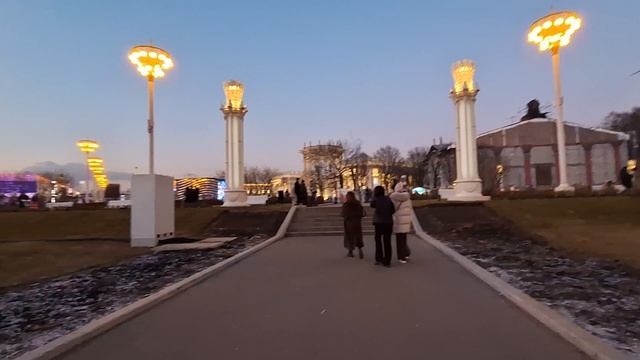 ВДНХ смотреть онлайн