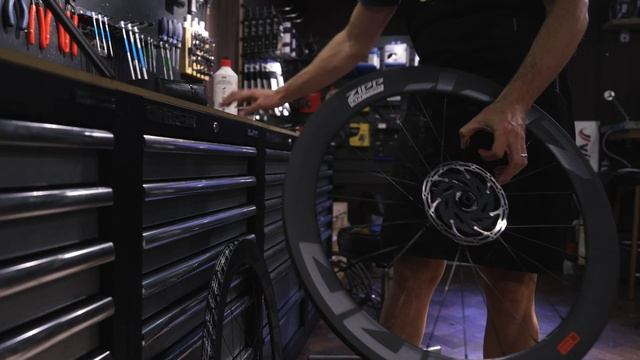 The Nicest Titanium Road Bike I’ve Ever Seen. смотреть онлайн
