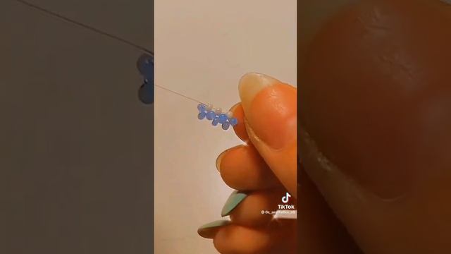Подборка видео из ТИК ТОК про бисер/ колечки из бисера смотреть онлайн