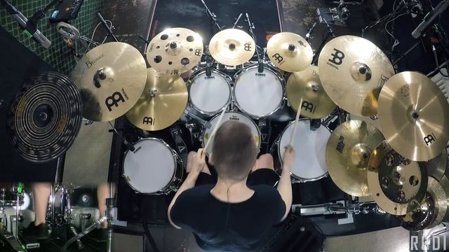 Alex Rudinger - Thomas Giles - "Echo Chamber" (ft. Jake of Plini) смотреть онлайн