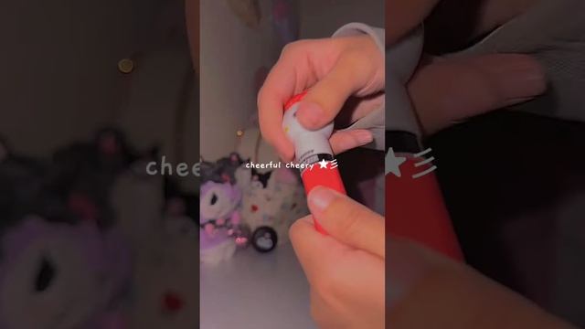 hello kitty smackers ♡ #aesthetic #cute #kawaii #asmr #sanrio #unboxing #hellokitty #makeup смотреть онлайн