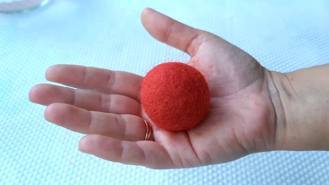 МК. 4 способа как свалять шарик из шерсти. Сухое и мокрое валяние. #felt #ball #masterklass #мк смотреть онлайн