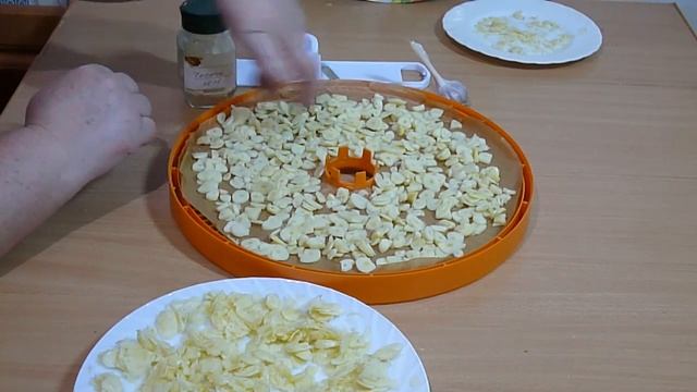 Сушим чеснок в сушилке смотреть онлайн