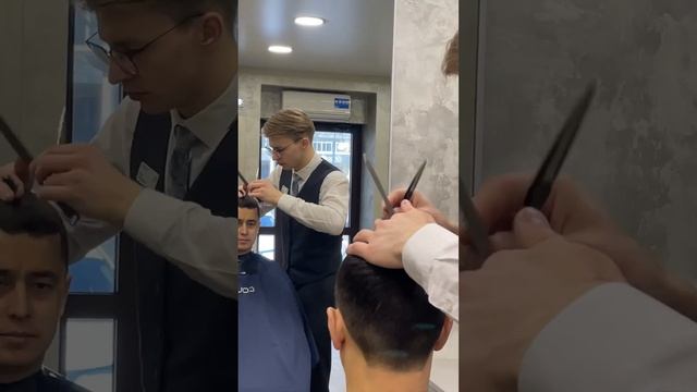 Мужская стрижка. Промо видео для салона красоты Мари в Абакане смотреть онлайн