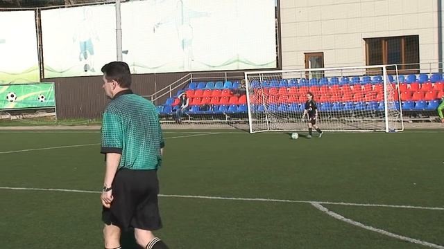 Локо - Метеор Балашиха (1 тайм) смотреть онлайн