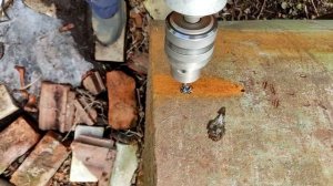 Лайфхак для слива воды из большой бочки