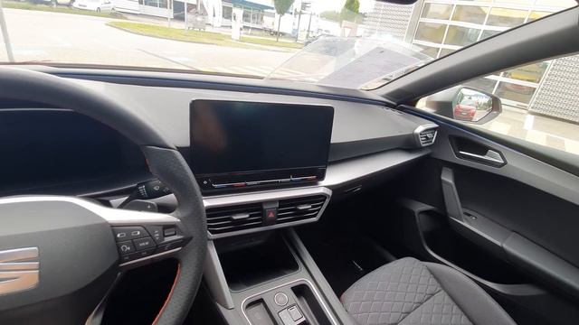 New Seat Leon FR 2020 смотреть онлайн