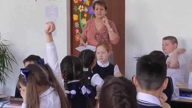 Самопознание "Дерево сильно корнями, а человек друзьями" смотреть онлайн