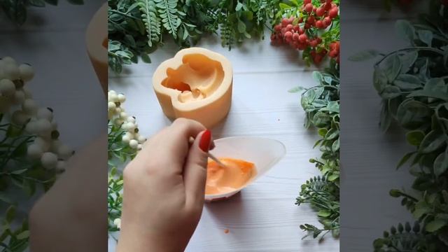 Пошаговая заливка силиконовой формы "Лисы" от Husky mold смотреть онлайн