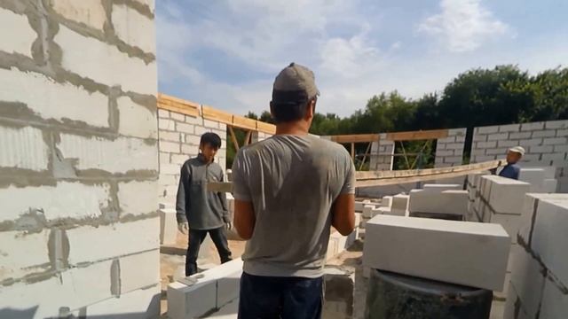 МПС Алматы. Участок Даулетхана. Дом 10х12 из теплоблоков. 1 июня 2016г. смотреть онлайн