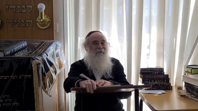 Рав Бен-Цион Зильбер: что лучше? Делать хесед или давать цдака? смотреть онлайн