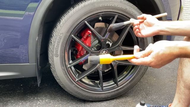 Auto Fanatic HOLESHOT SiO2 Professional Tire & Trim смотреть онлайн