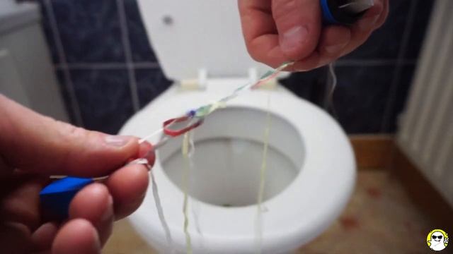Will it Flush? Colorful Party Poppers смотреть онлайн
