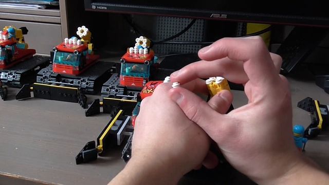 Лего 60222 или аналог Лего 60222 ? Будущая самоделка из Звездный Воинов. смотреть онлайн