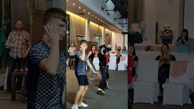 Танцевальный номер под Рамштайн. смотреть онлайн