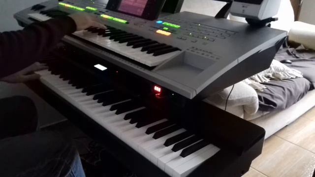 Privia PX 350 e Tyros - Cinema Paradiso смотреть онлайн