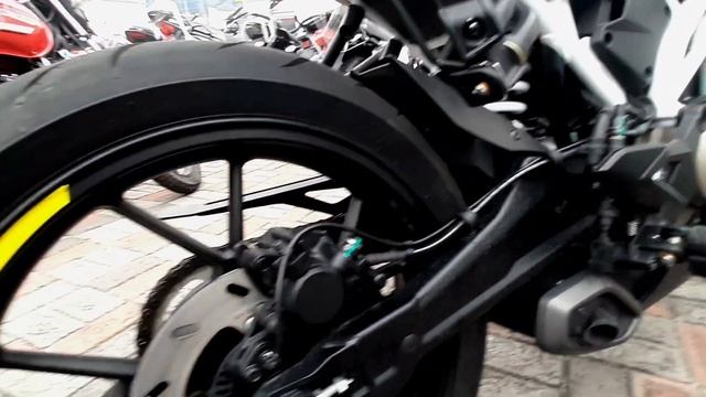 CF moto SR300 vs NK 300 | Alex Biker смотреть онлайн