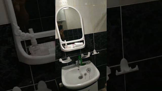 классная ванная чёрно-белый стиль . смотреть онлайн