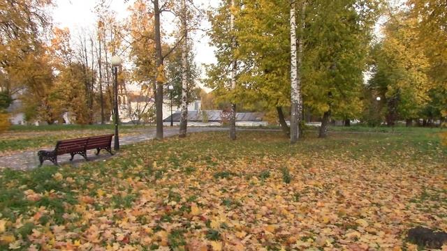 Осенний карнавал (автор – исполнитель – Anatoliy Gurkin) смотреть онлайн