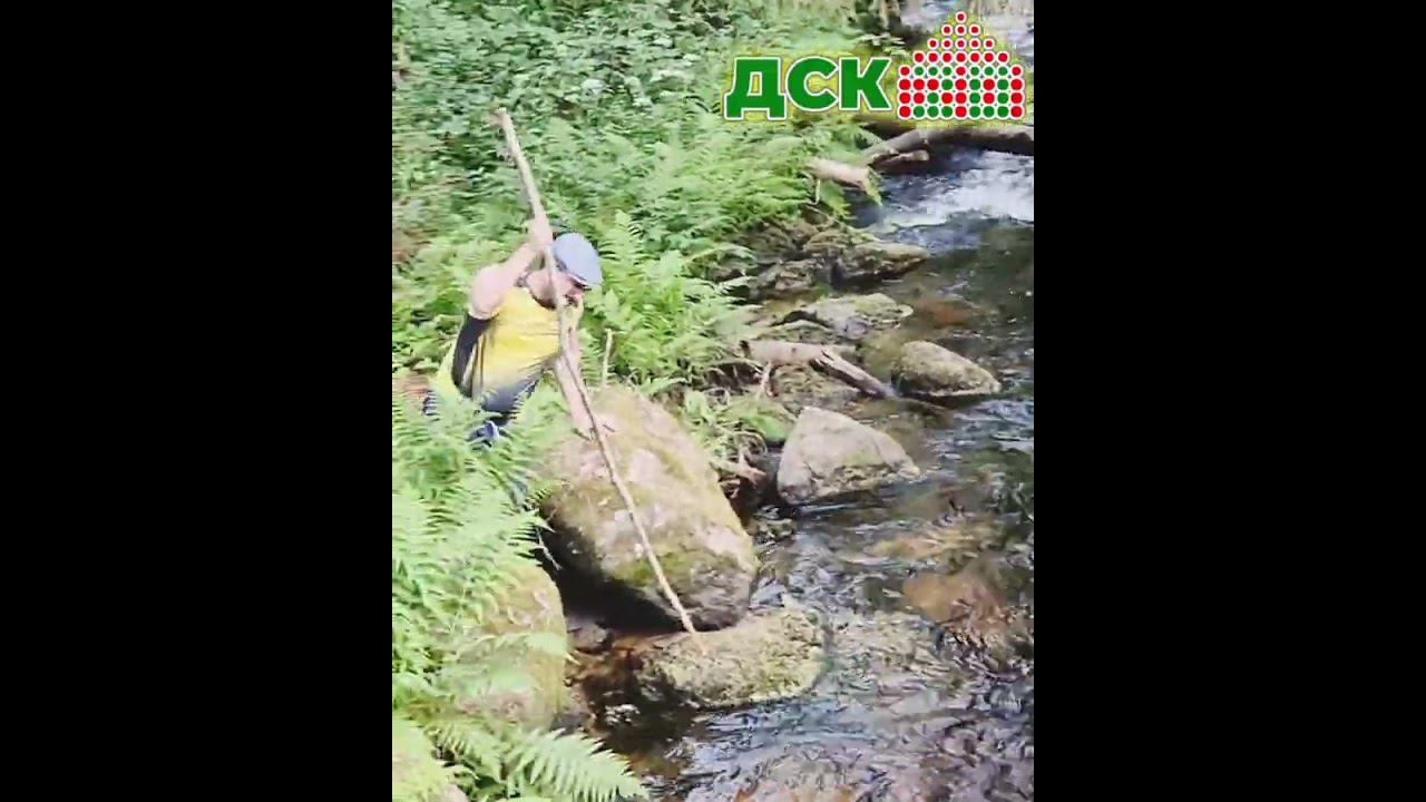 Уху не Ели! Ловим рыбу острогой, горной речке. Юмор от ДСК20 ) смотреть онлайн
