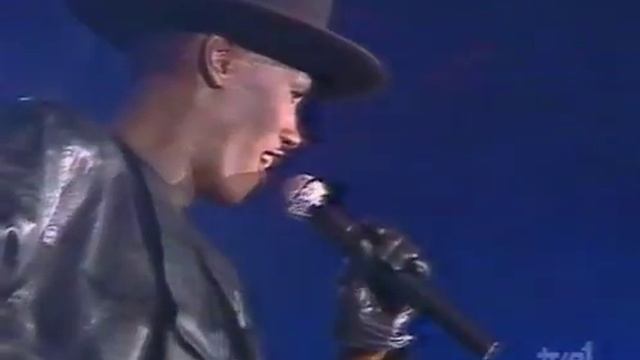 Grace Jones - Amado mio (Remastered By Italoco) смотреть онлайн