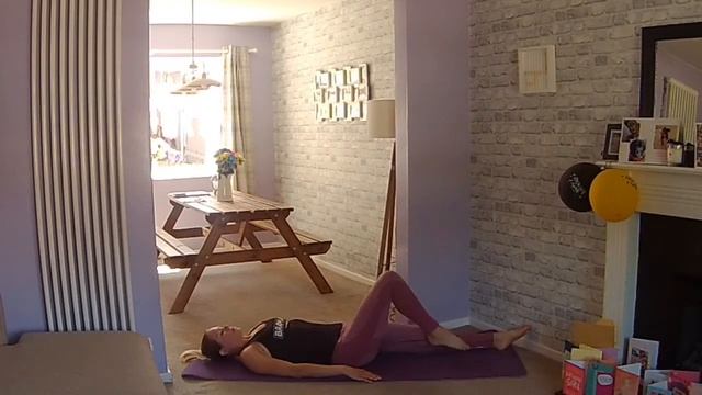 Total body Pilates 25 minute home workout