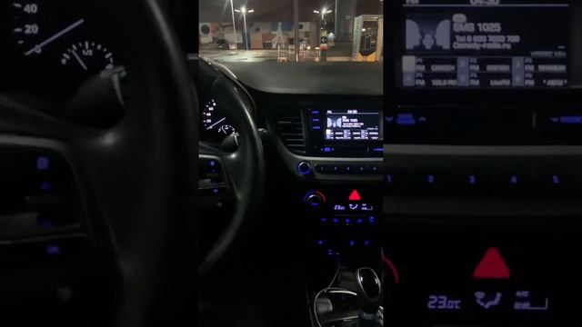 Салон Hyundai Solaris 2 смотреть онлайн