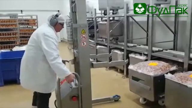 Візок Brokelmann для перевізки фаршу 200л смотреть онлайн