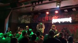 Коррозия Металла - Фантом [Коррозия выступает без Паука] [Чувак дико вломился на сцену]