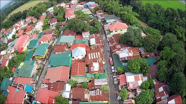 MJX BUGS 4W Flight test @ 19kph wind gusts 180ft. Naic Cavite Philippines.. смотреть онлайн