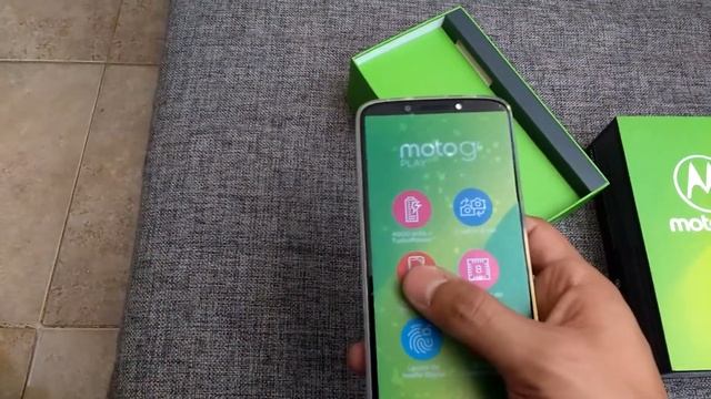 Moto g6 Play || Unboxing смотреть онлайн