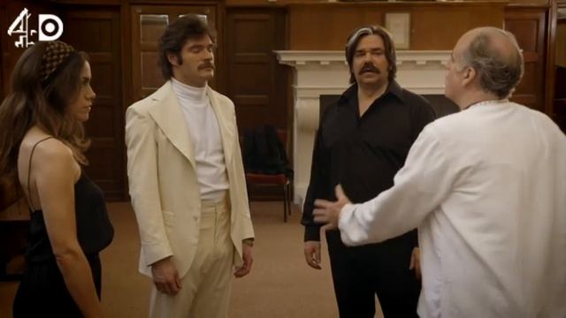 The Rehearsal Takes An Angry Turn | Toast Of London смотреть онлайн