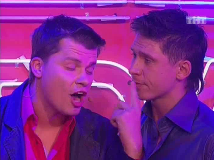 Гарик Харламов и Тимур Батрудинов - Случай в русском драматическом театре