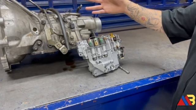 Transmisión automática TOYOTA AVANZA GEN II (U540) FALLA ELECTRICA смотреть онлайн