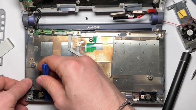 Vaio P Disassembly смотреть онлайн