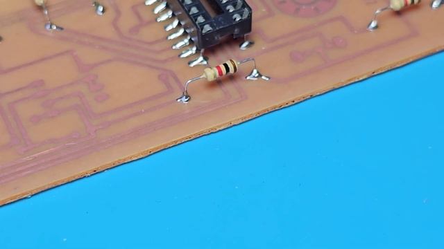 How to Make a 2 Mode Sliding LED Signal Circuit смотреть онлайн