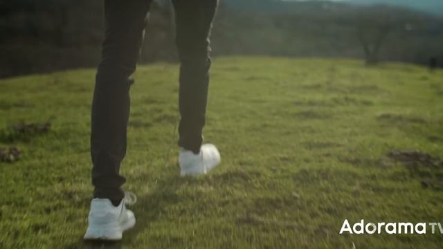 Types of Lighting For Travel Films | Filmmaking Tutorial смотреть онлайн