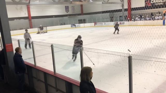 Peyton hockey 2-27 12 смотреть онлайн