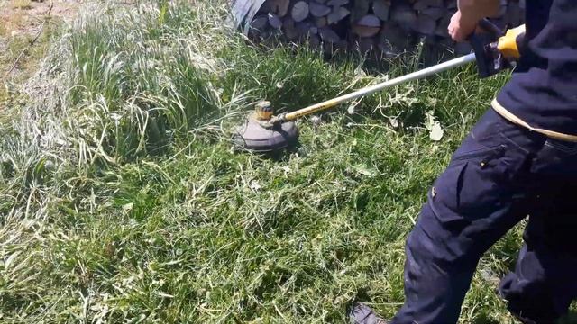 DeWalt DCM561 18V XR