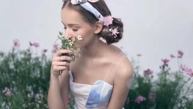 Я хочу убежать в васильковое поле ... смотреть онлайн