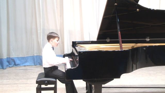 В.Гаврилин Мальчик зевает мальчик гуляет Храмов Кирилл, 10 лет, 2016 смотреть онлайн