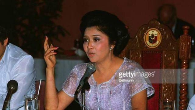 Adorable Madam Imelda Marcos Throwback Photos! Part 2! смотреть онлайн