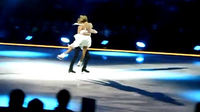 Шоу Плющенко. Навка, Костомаров, Киркоров смотреть онлайн