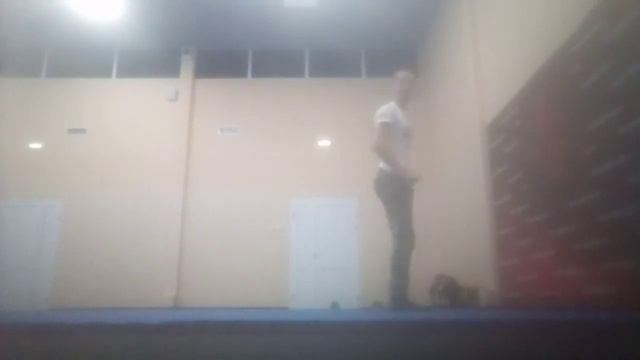 тренируем задний фляк.... лучше чем год назад....